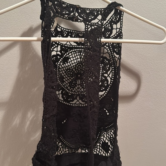 Free People Black Embroidered Halter top XS - Picture 4 of 6